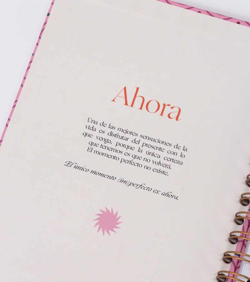 Libreta "El momento perfecto es Ahora"